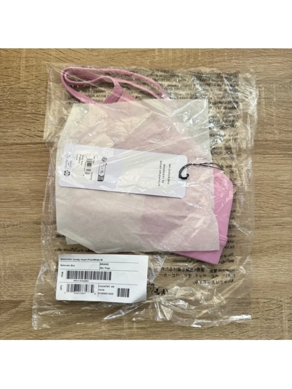 NWT Alo Yoga Splendor Bra Top in Candy Heart Pink Medium - Picture 9 of 13
